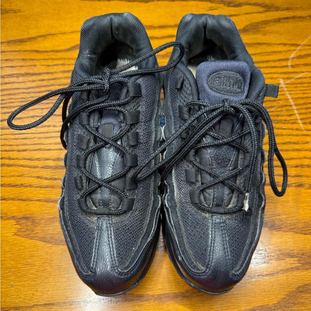 Nike Kids Black Sneakers